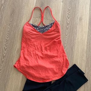 Women’s lululemon tank top size 4 red orange animal leopard print loose fit